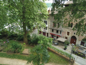 COEUR HISTORIQUE Appartement T3 dans bâtisse XVème
